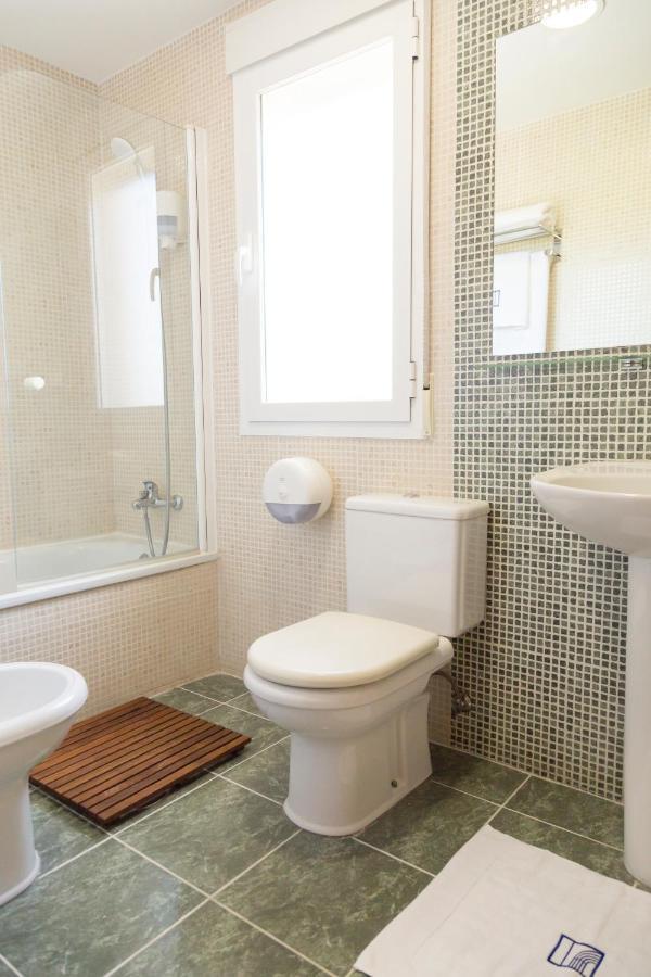Hostal Pradaria Asador & Alojamiento Arcas Εξωτερικό φωτογραφία