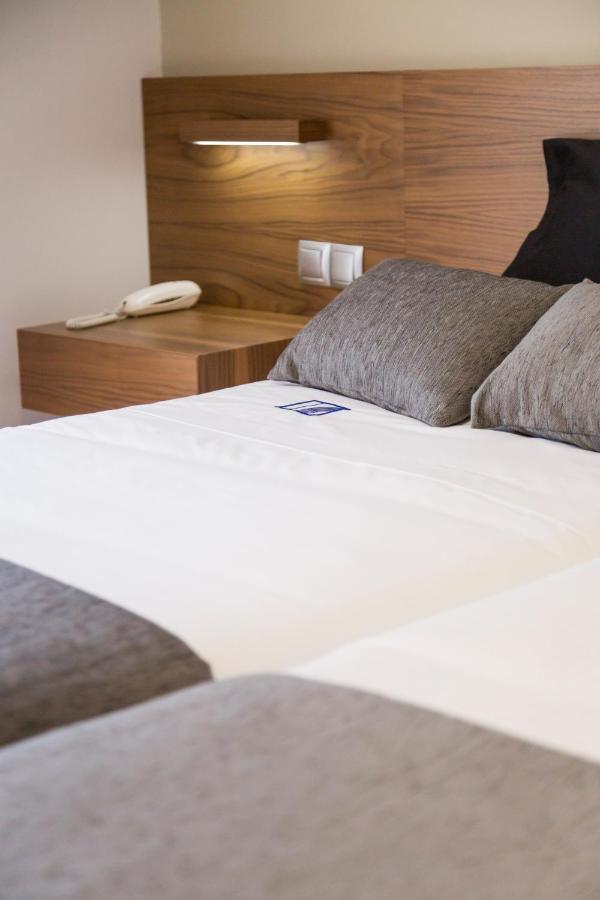 Hostal Pradaria Asador & Alojamiento Arcas Εξωτερικό φωτογραφία