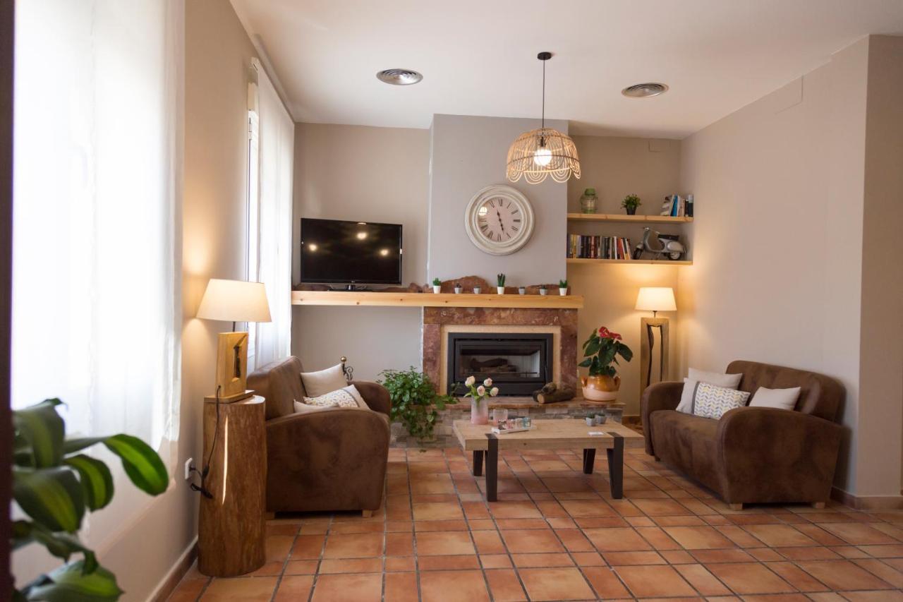 Hostal Pradaria Asador & Alojamiento Arcas Εξωτερικό φωτογραφία