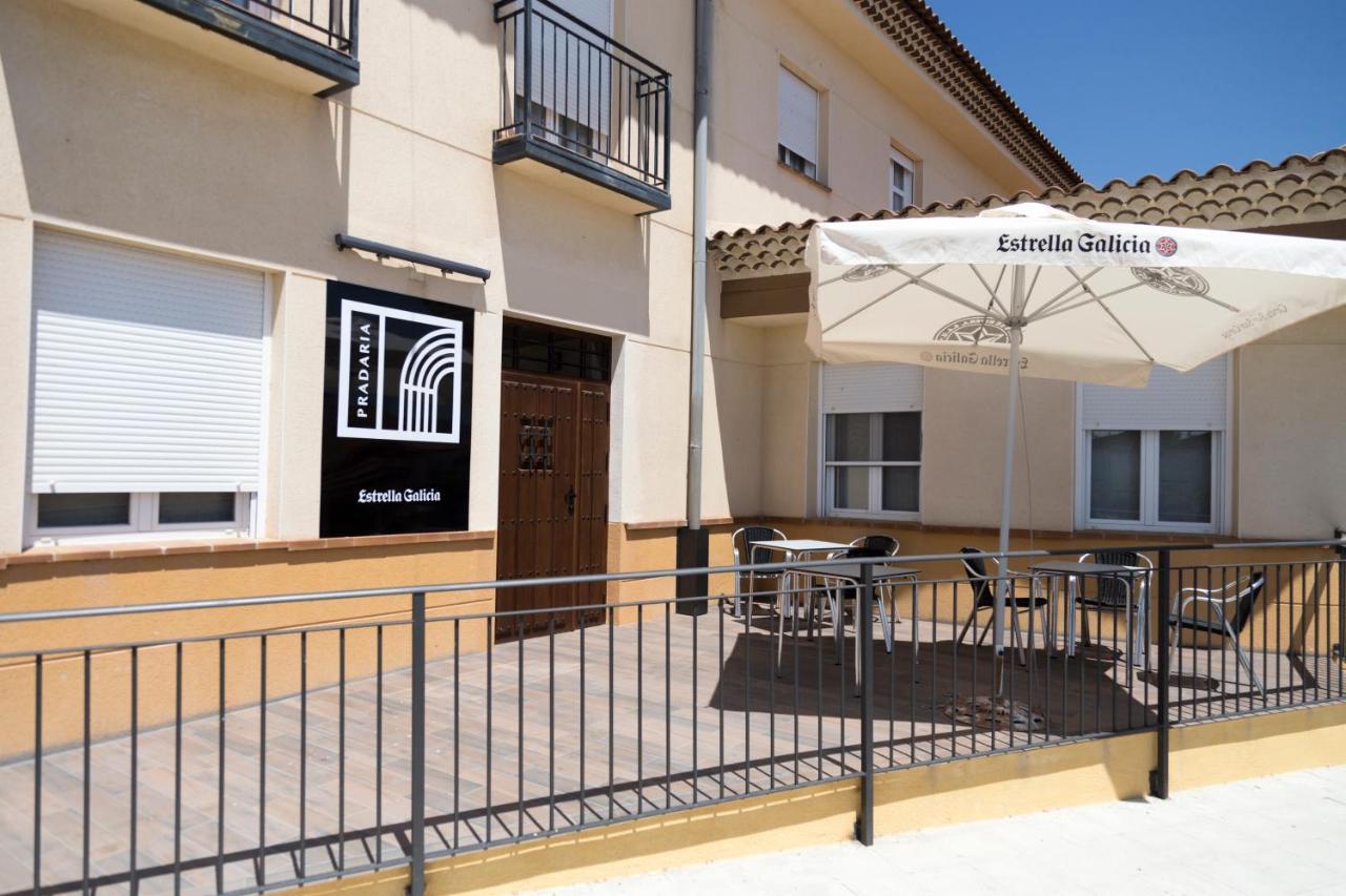 Hostal Pradaria Asador & Alojamiento Arcas Εξωτερικό φωτογραφία